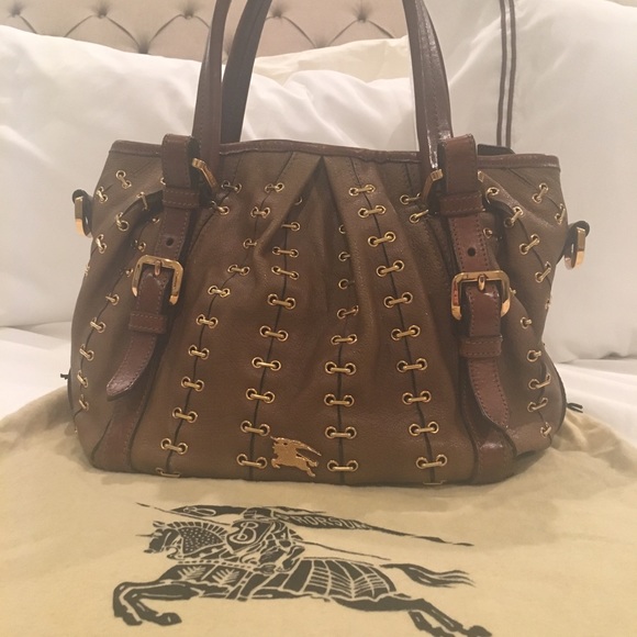 “SOLD”Burberry bag - Picture 2 of 8